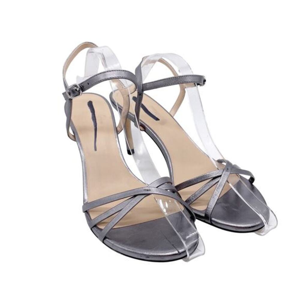 Stuart Weitzman Women's Starla 80 Platform Sandal Metallic Silver Size 8.5